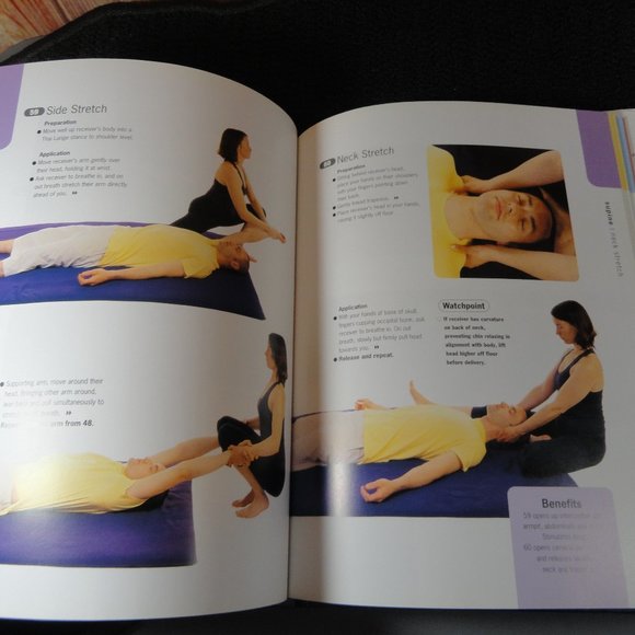Hamlyn Thai Bodywork Yoga Stretching Hard cover Book~EUC~Healing therapy - Picture 4 of 4